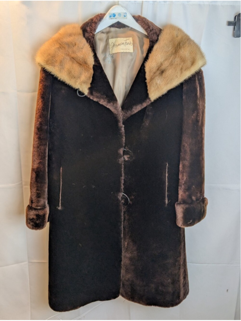 Vintage Herman Furs Toronto Brown Mouton Lamb Coat Genuine Light Mink Collar